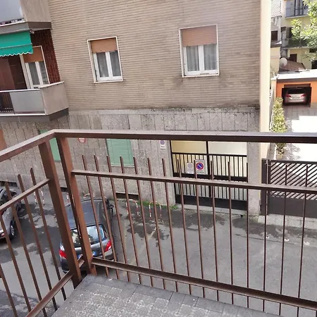 Szálloda Rosa 2*